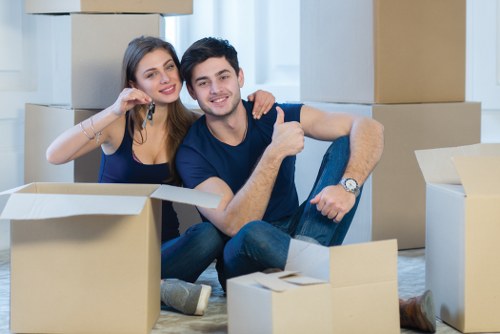 Van removal service for local moving jobs in Woodside