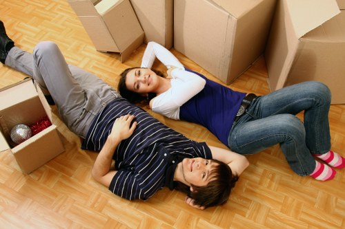 Careful moving support for a home relocation in Woodside
